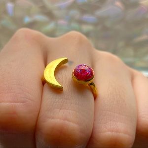 🚫SOLD🚫 Opal Moon & Planet Ring (Adjustable) RUBY SPARKLE 💖